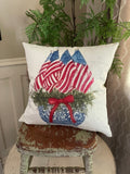 Patriotic chinoiserie pot with American flags